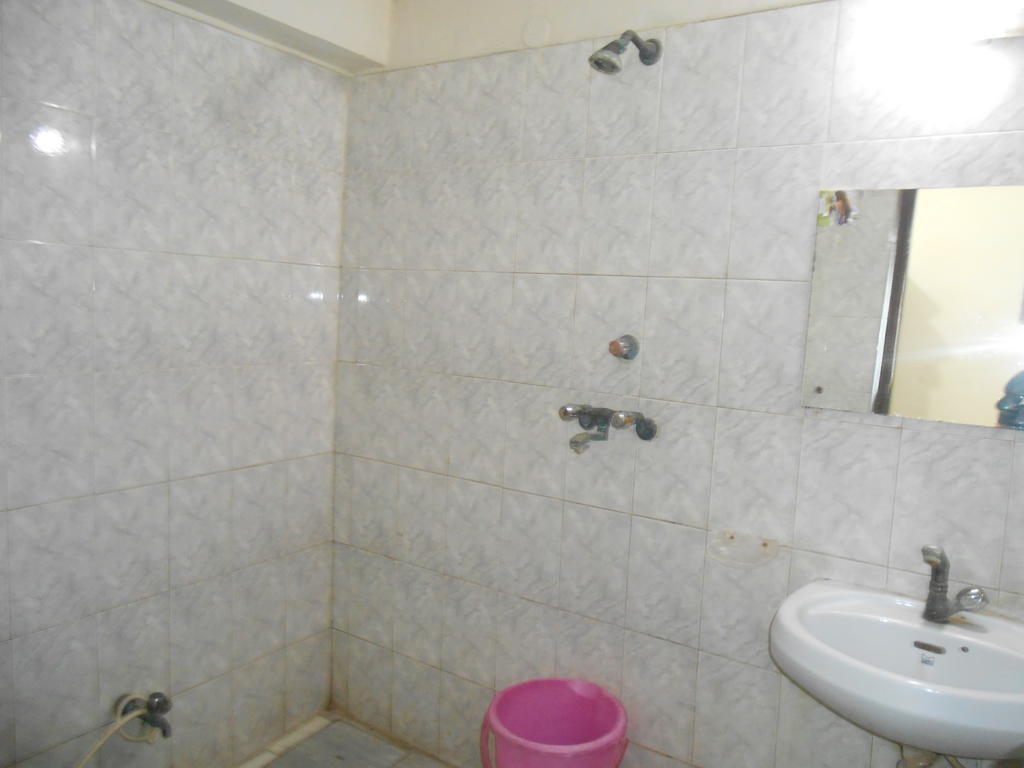 Gaurav Boarding House Hotel Mathura Room photo